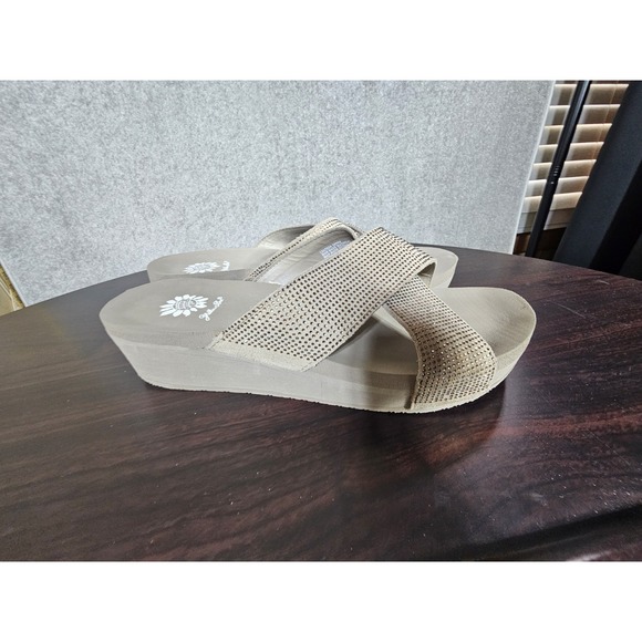 Yellow Box Maxima‎ Slip On Sandals Flip Flops Womens Size 9.5 Leather Rhinestone - Picture 4 of 15